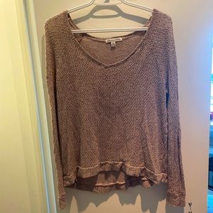 American eagle sweater. Light pink color